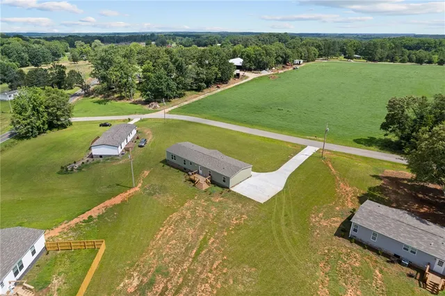 $254,000 | 108 Purdy Road, Iva, SC 29655