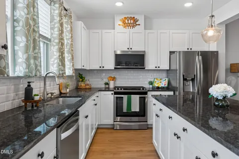 $329,900 | 743 Creekway Drive, Fuquay-Varina, NC 27526