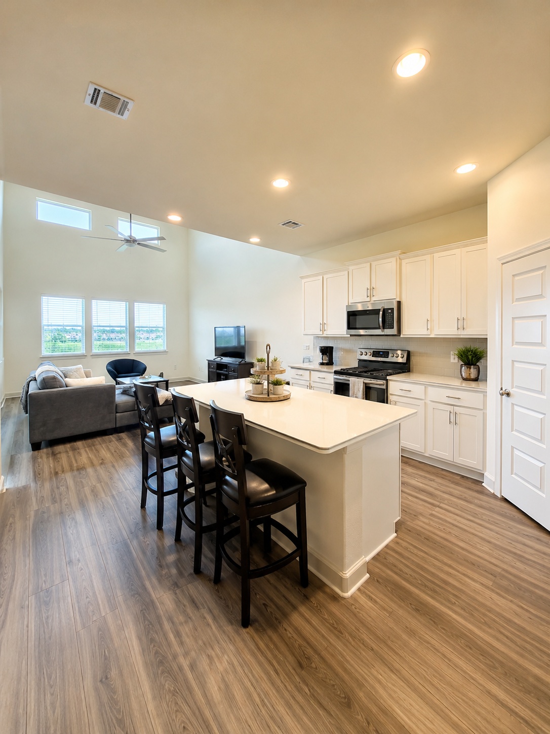 7313 Sagira Path Austin, TX 78724 - Photo 3 of 20