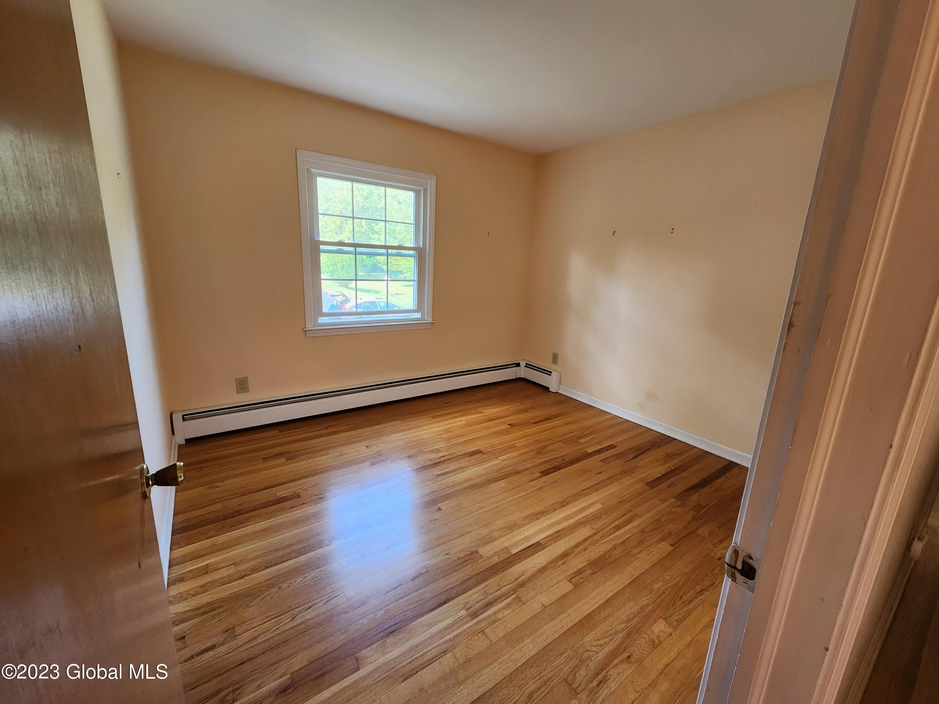 3132 Lone Pine Road Schenectady, NY 12303 - Photo 20 of 34 20230926_144723
