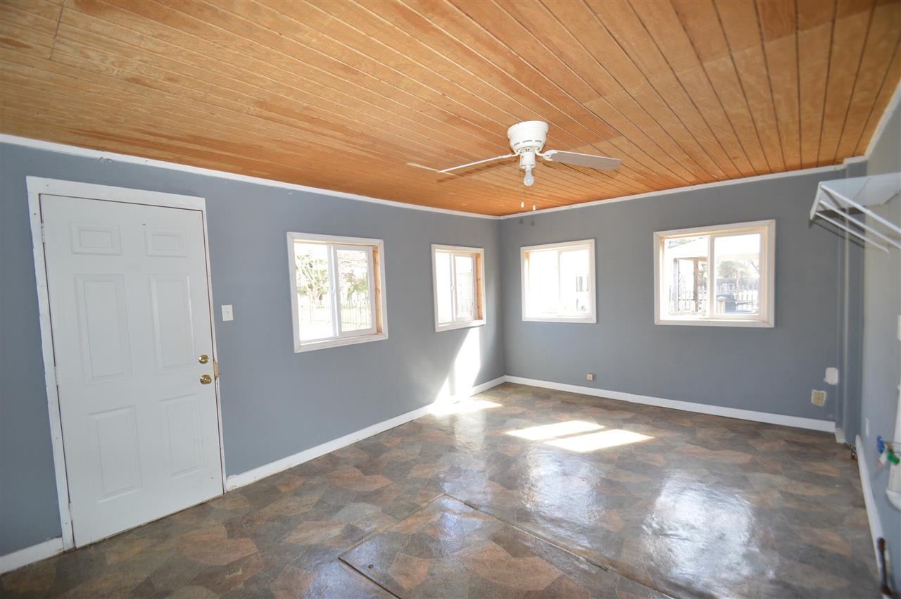 263 Ehrett Street Creve Coeur, IL 61610 - Photo 8 of 11 Gallery Image 8