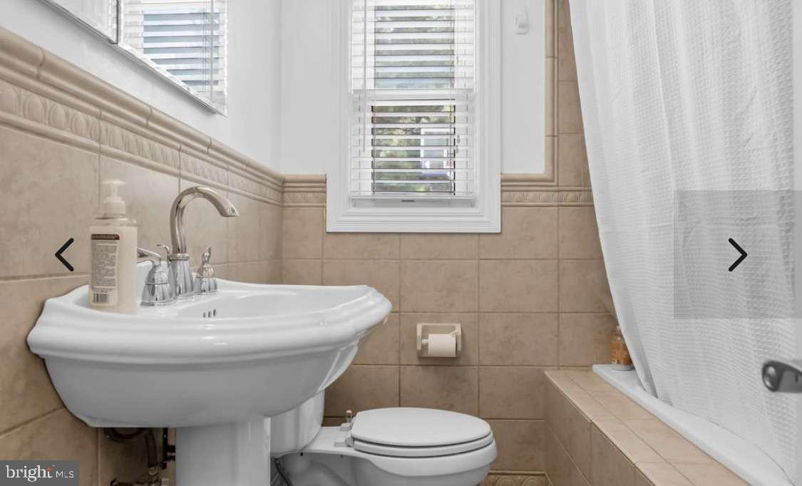 505 East Evesham Road Voorhees, NJ 08043 - Photo 9 of 18 a bathroom with a sink toilet and shower