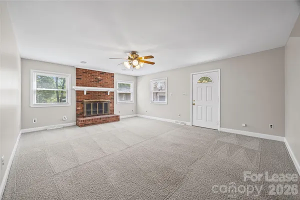 $2,300 | 4827 Harcourt Lane, Charlotte, NC 28212
