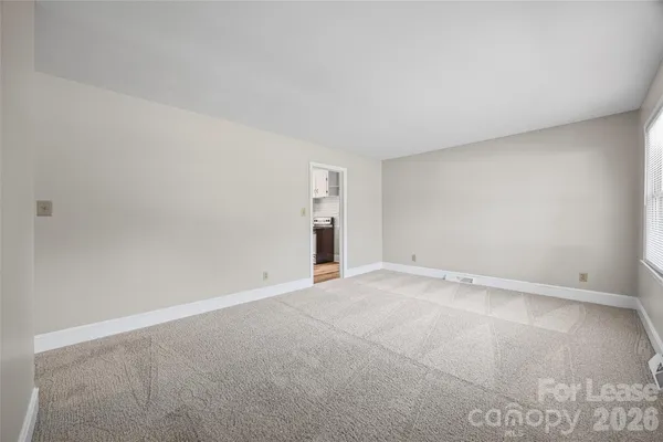 $2,300 | 4827 Harcourt Lane, Charlotte, NC 28212