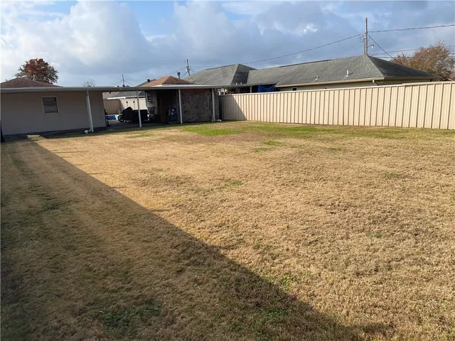 $291,900 | 3504 Volpe Drive, Chalmette, LA 70043