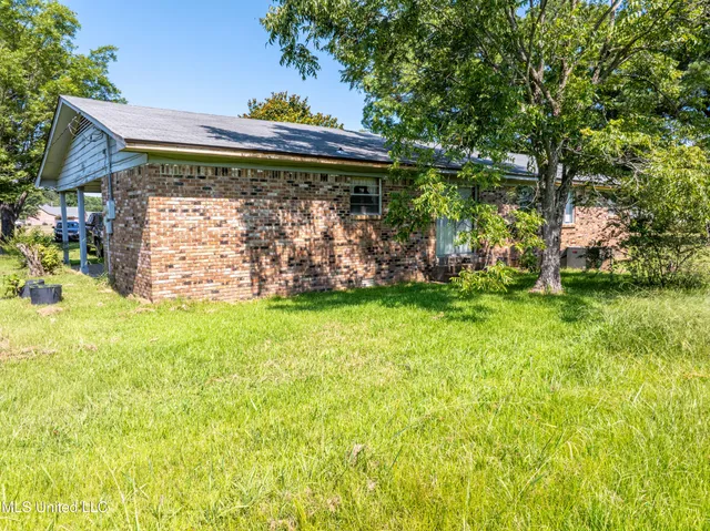 $125,000 | 713 West Street, Coldwater, MS 38618