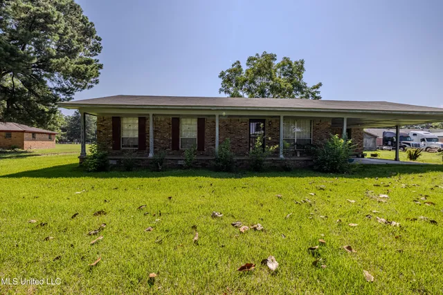 $125,000 | 713 West Street, Coldwater, MS 38618