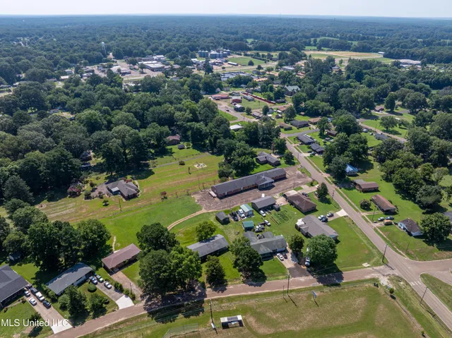 $125,000 | 713 West Street, Coldwater, MS 38618