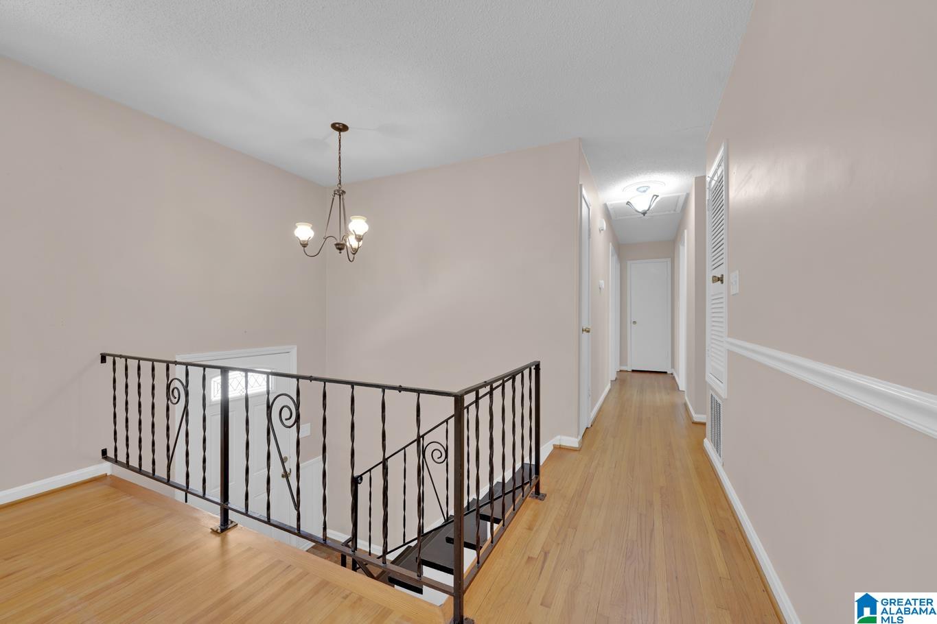 1833 Montclair Road Birmingham, AL 35210 - Photo 9 of 38