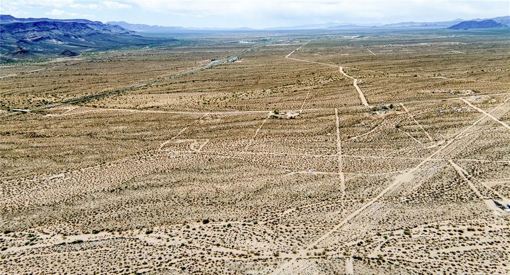 245-22-409c Akchin Road Yucca, AZ 86438 - Photo 2 of 7