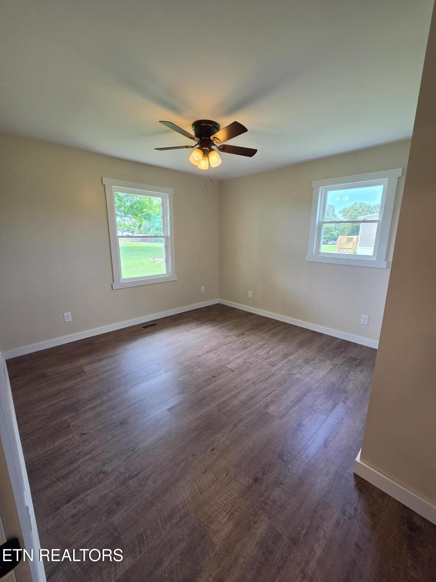 220 Harden Road Sparta, TN 38583 - Photo 8 of 18