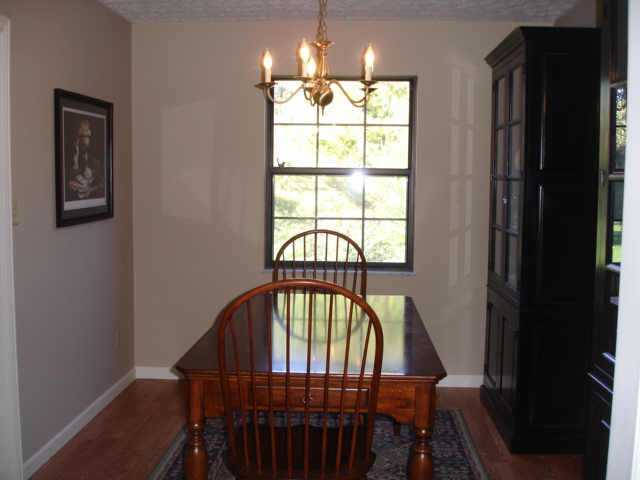 3954 Antrim Road Columbus, OH 43221 - Photo 3 of 5 Gallery Image 3