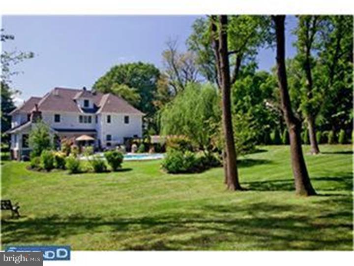 239 Stacey Road Penn Valley, PA 19072 - Photo 3 of 23 Exterior Back