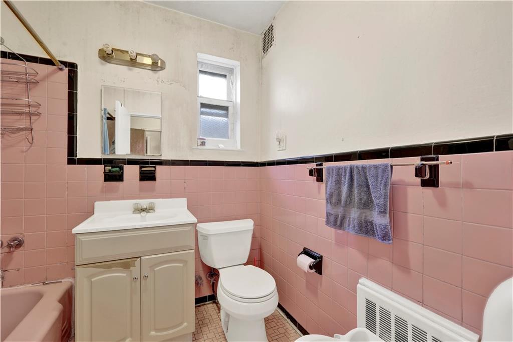 2349 Stuart Street Brooklyn, NY 11229 - Photo 29 of 31