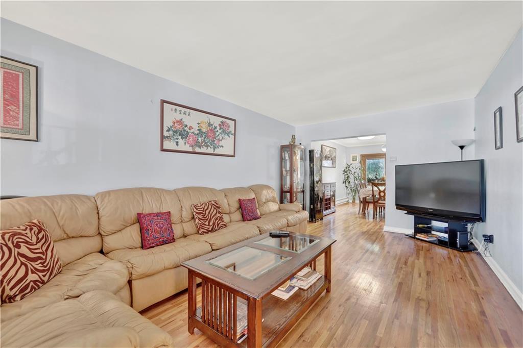 2349 Stuart Street Brooklyn, NY 11229 - Photo 5 of 31