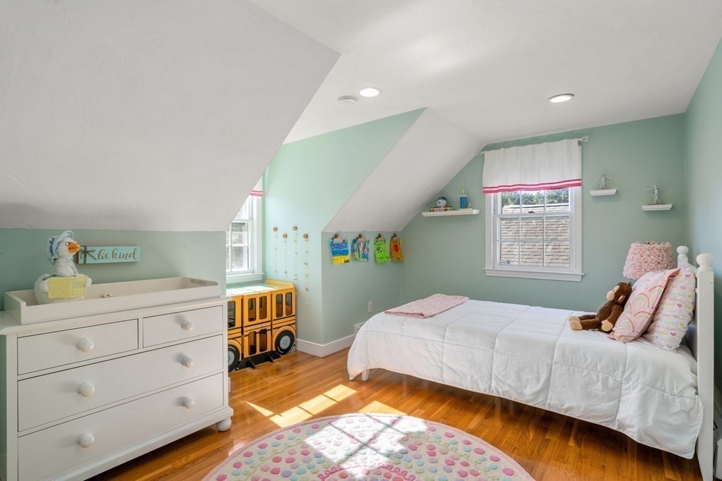69 Colonial Road Medfield, MA 02052 - Photo 23 of 39 Gallery Image 23