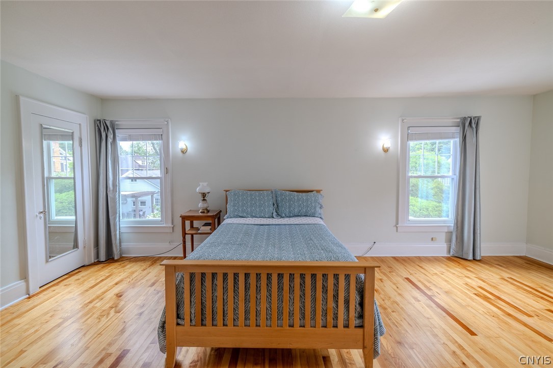 216 Hampton Road Syracuse, NY 13203 - Photo 23 of 40 Primary Upstairs Bedroom