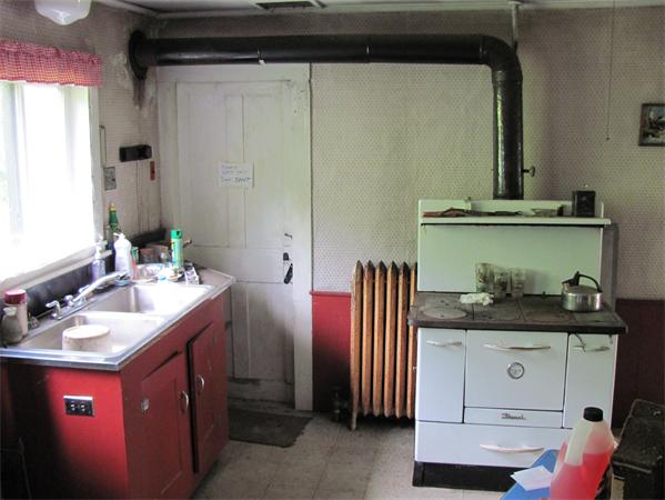 642 Main Road Chesterfield, MA 01012 - Photo 7 of 9 Gallery Image 7