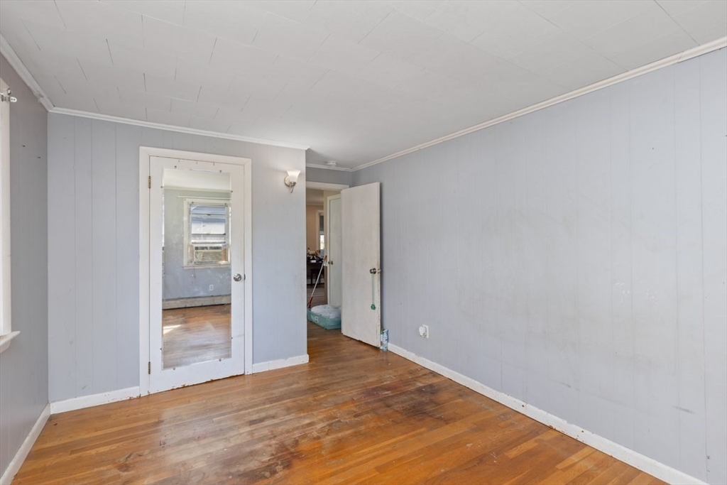 32 Hillcrest Road Dracut, MA 01826 - Photo 14 of 24 Gallery Image 14