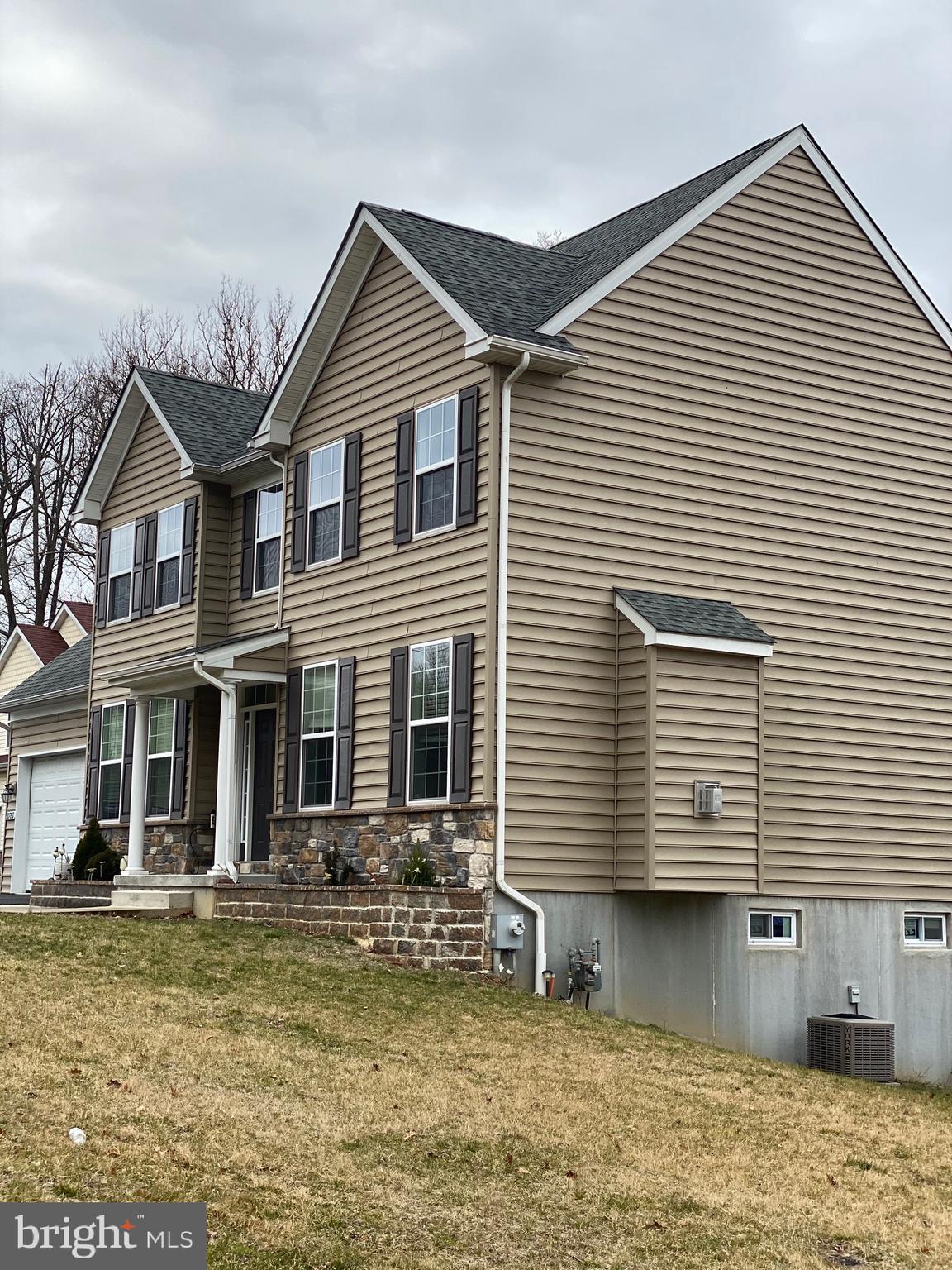 2780 Pine Road Huntingdon Valley, PA 19006 - Photo 3 of 24