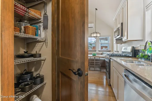 $499,000 | 17 Hitchcock Drive, Dover, ID 83825