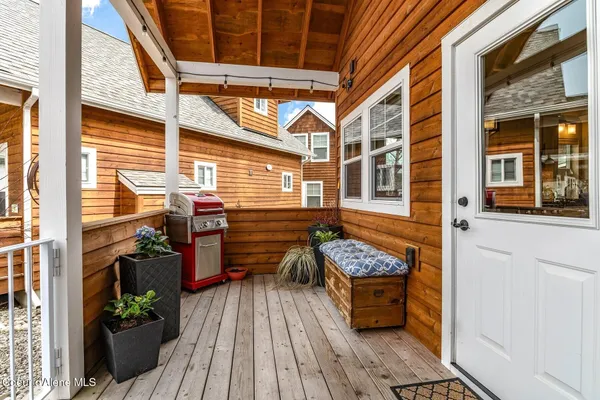 $499,000 | 17 Hitchcock Drive, Dover, ID 83825
