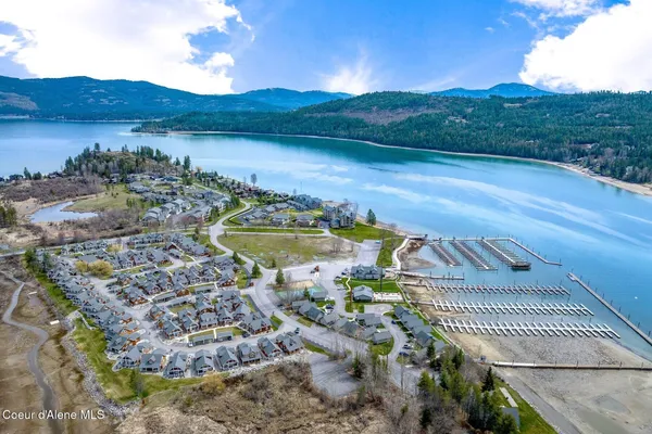 $499,000 | 17 Hitchcock Drive, Dover, ID 83825