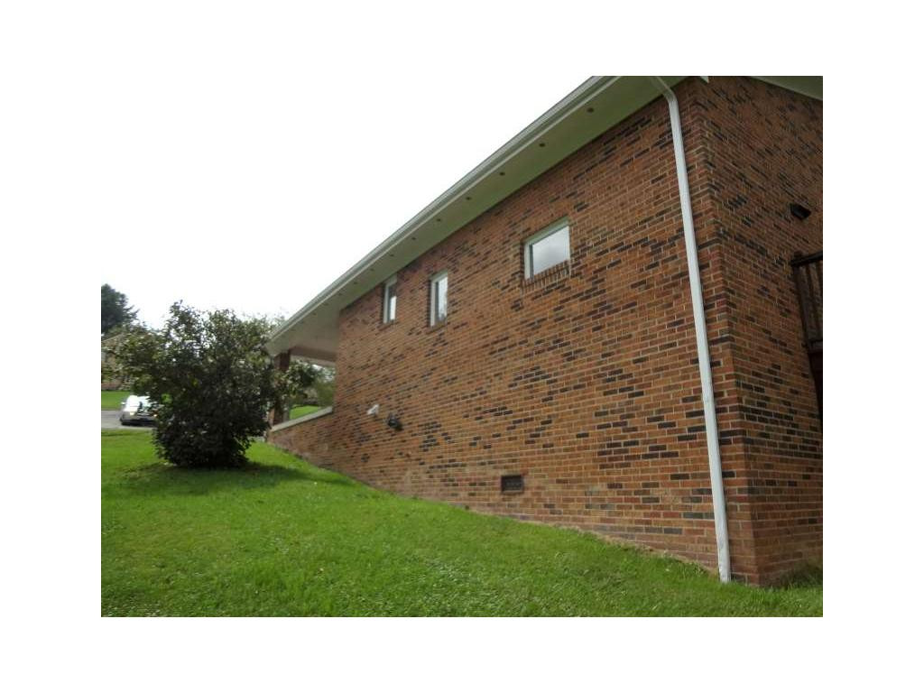 171 Ridgefield Road Southwest Wise, VA 24293 - Photo 4 of 23 Photo 4
