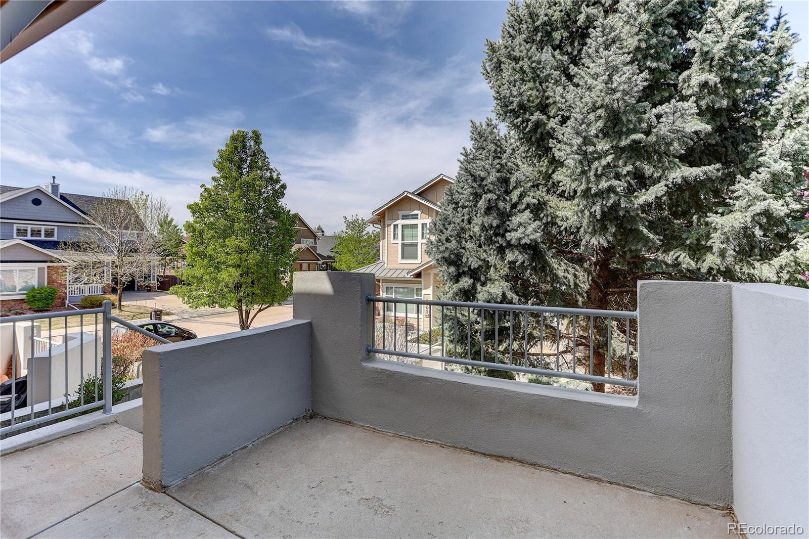 4122 Riley Drive Longmont, CO 80503 - Photo 5 of 42