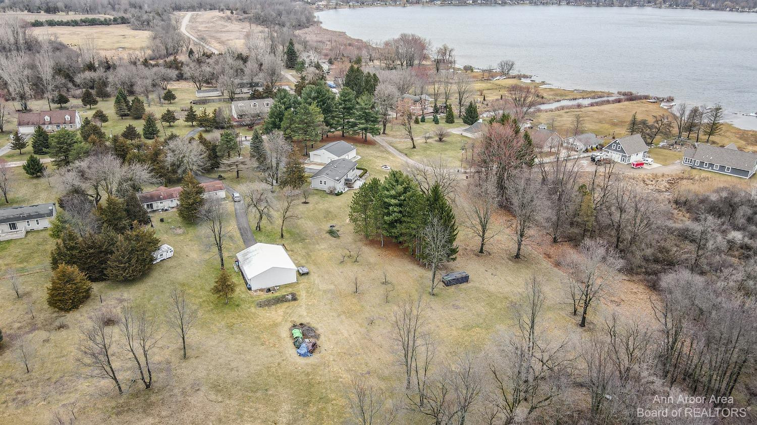 12355 Roepke Road Gregory, MI 48137 - Photo 11 of 38 Photo 11