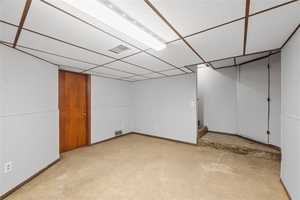 76 Montclair Avenue Pittsburgh, PA 15229 - Photo 27 of 34 a view of empty room