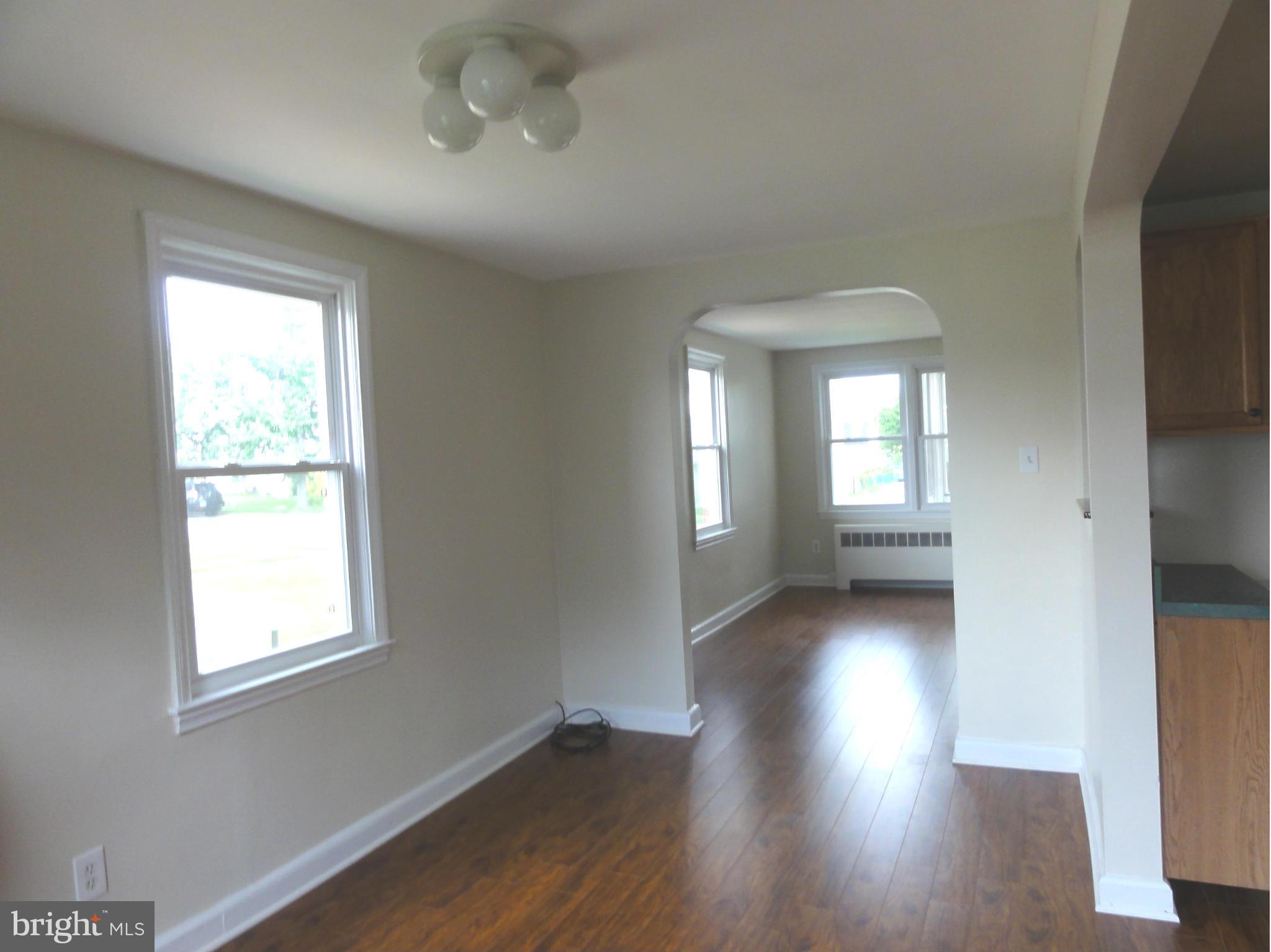 3642 Greenvale Road Baltimore, MD 21229 - Photo 6 of 16 Dining Room