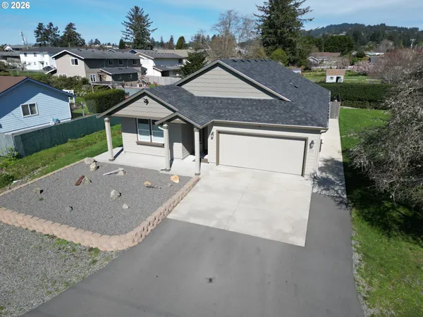 $850,000 | 418 Memory Lane, Brookings, OR 97415