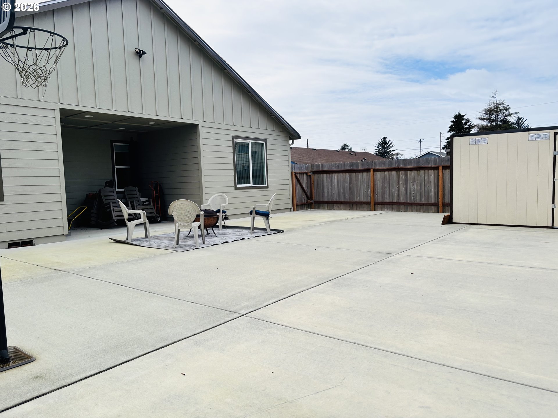 418 Memory Lane Brookings, OR 97415 - Photo 32 of 39