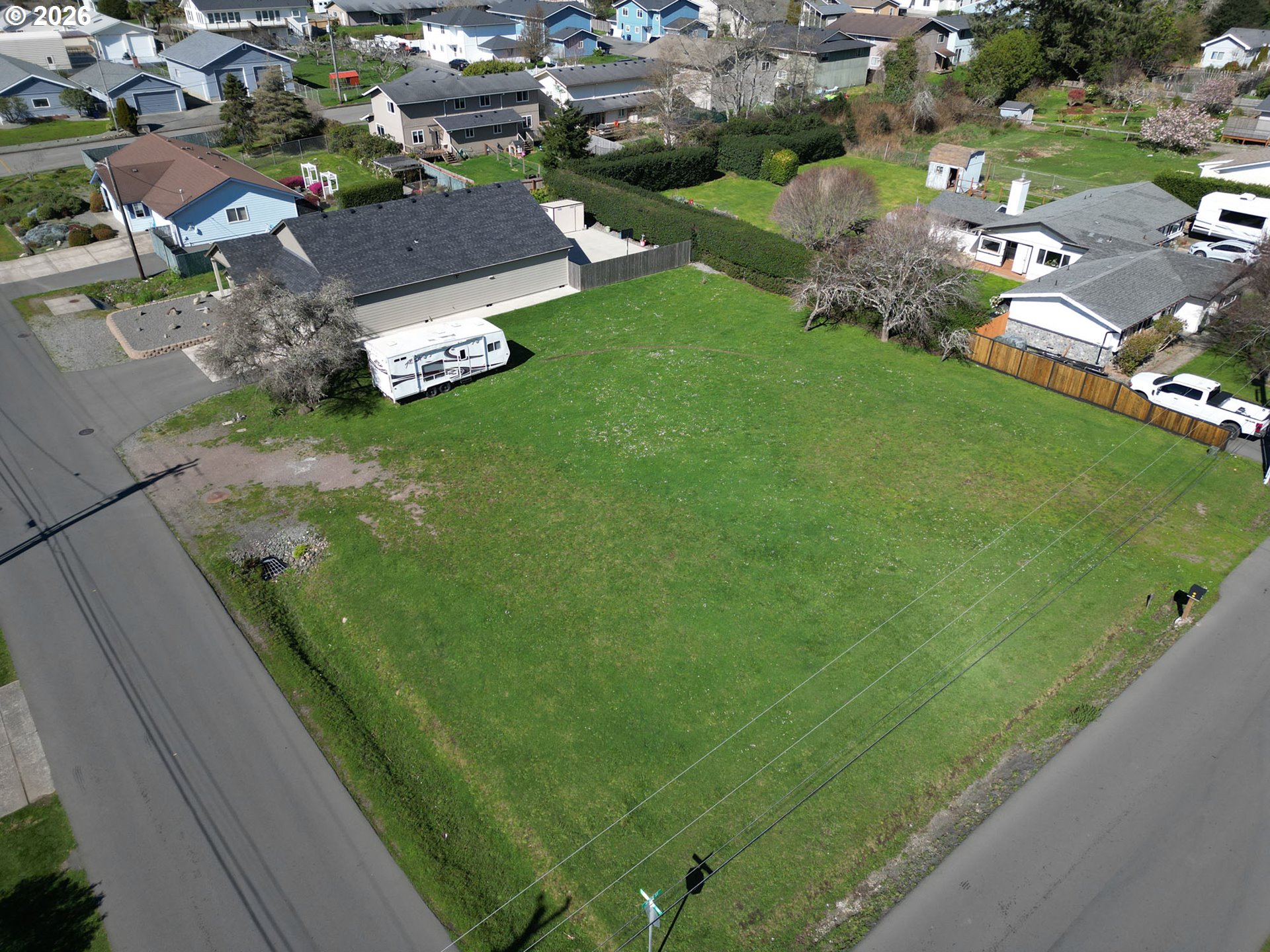 418 Memory Lane Brookings, OR 97415 - Photo 4 of 39