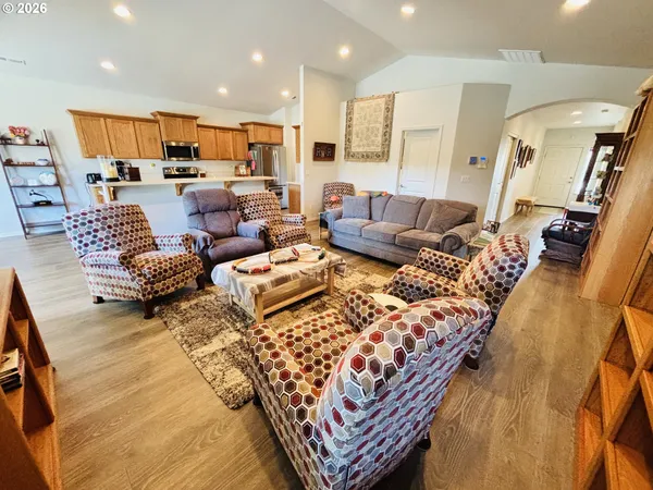 $850,000 | 418 Memory Lane, Brookings, OR 97415