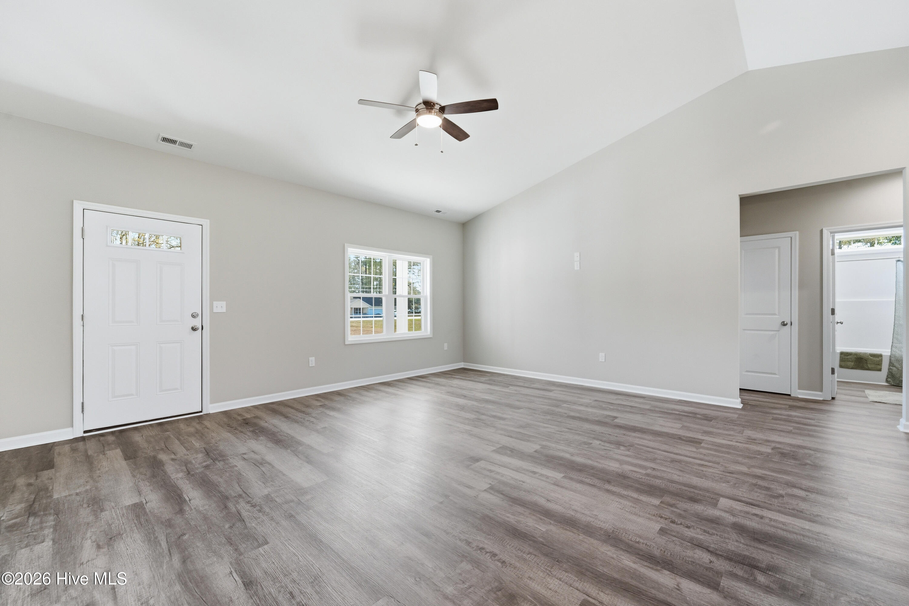 1992 Catherine Lake Road Richlands, NC 28574 - Photo 6 of 39 DSC05976