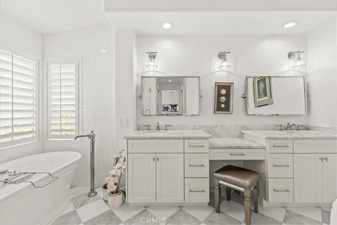 $2,995,000 | 2420 Via Mero, San Clemente, CA 92673