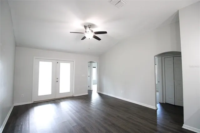 $2,600 | 8254 Northwest 52nd Street, Gainesville, FL 32653