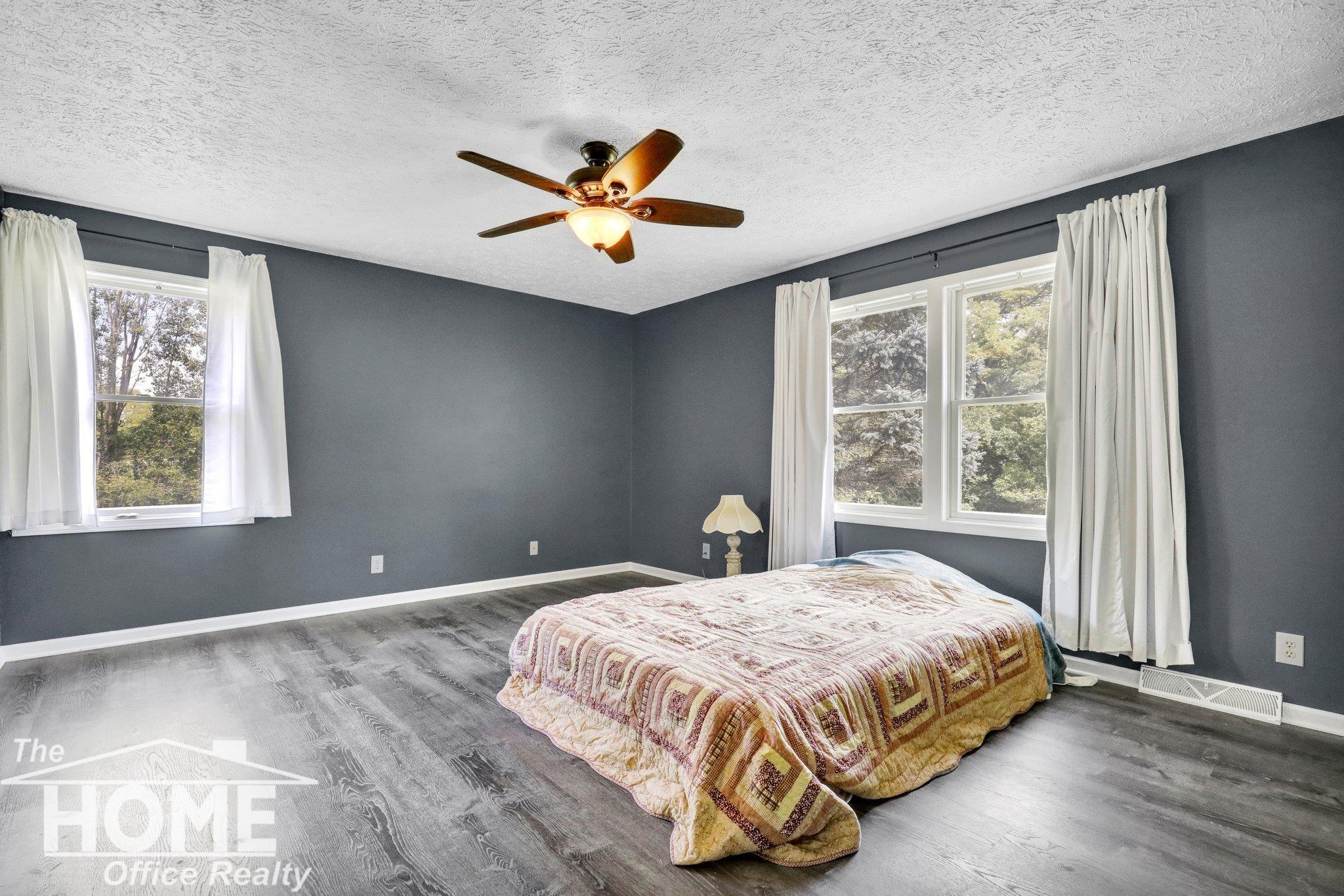 9013 North Owosso Road Fowlerville, MI 48836 - Photo 14 of 25 50155990-723fecf1-5967-402d-8147-f7f51d5d6e17.JPG