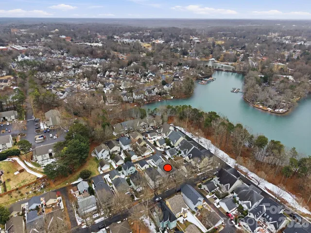 $899,900 | 143 Park Forest Street, Davidson, NC 28036