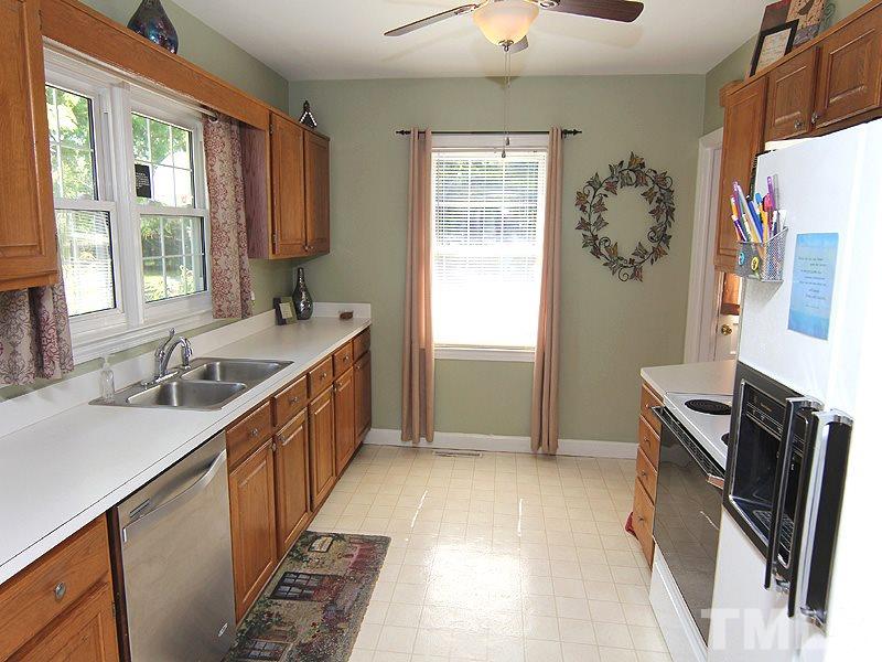3112 Winston Road Durham, NC 27704 - Photo 6 of 14 Gallery Image 6