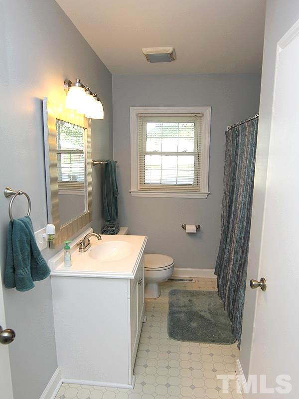 3112 Winston Road Durham, NC 27704 - Photo 8 of 14 Gallery Image 8