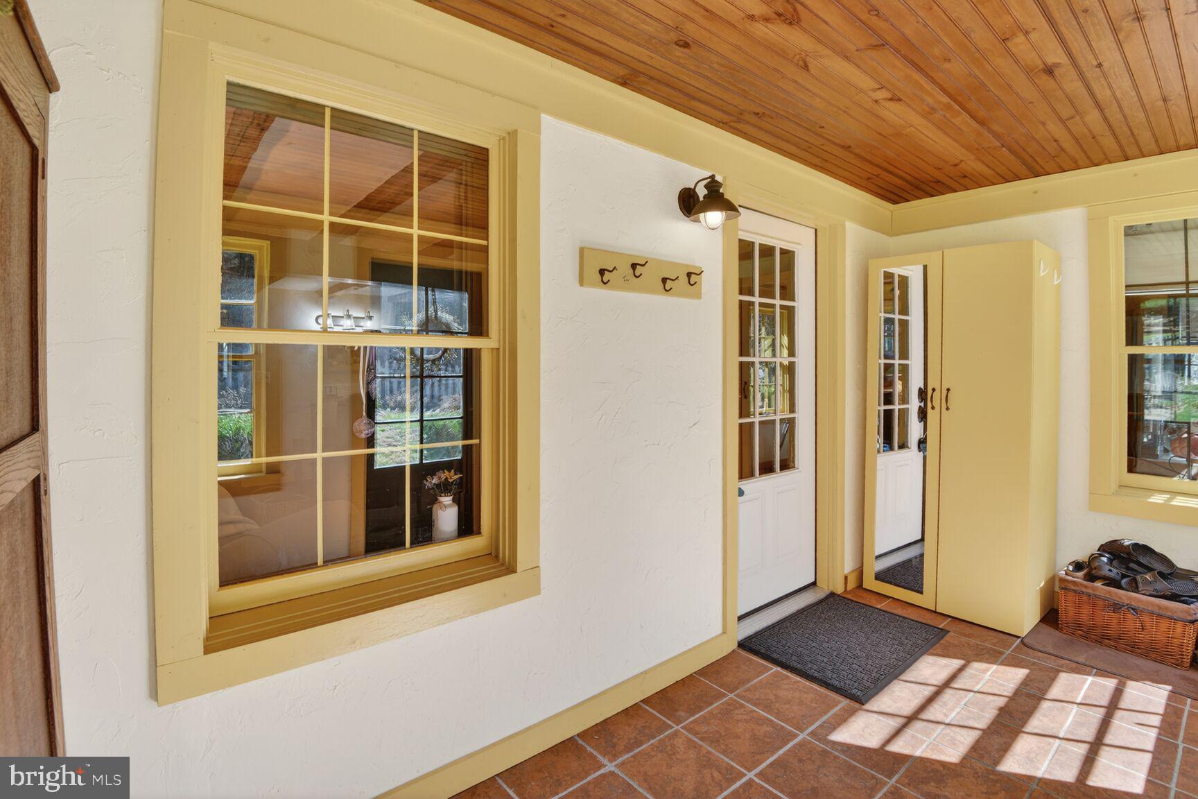 2338 Jim Kohler Road Eldersburg, MD 21784 - Photo 10 of 63 Front main house entry/mud room.