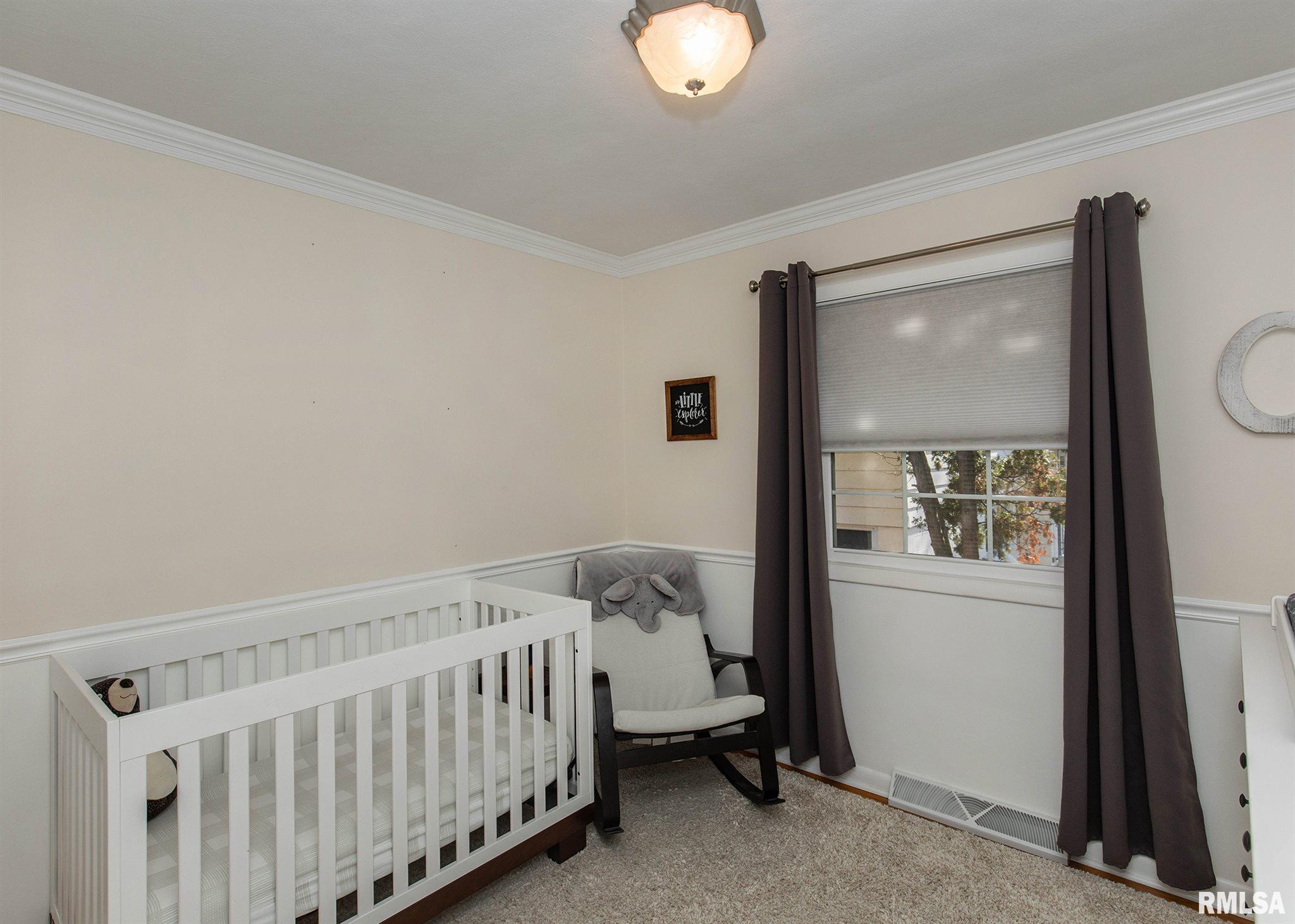 2622 Fairhaven Road Davenport, IA 52803 - Photo 17 of 29 Gallery Image 17