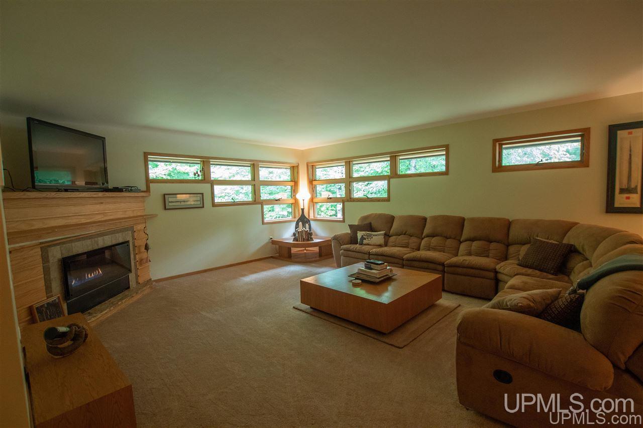 4855 Hendrickson Road Manistique, MI 49854 - Photo 12 of 42