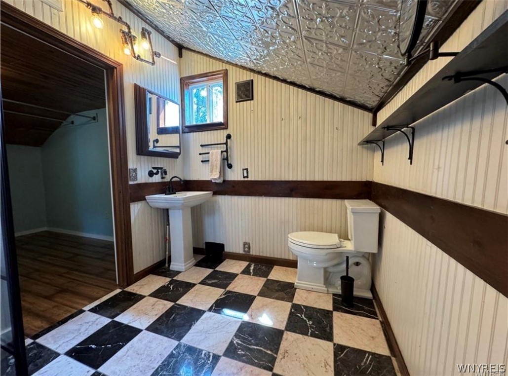 664 Back Street Pembroke, NY 14036 - Photo 29 of 44
