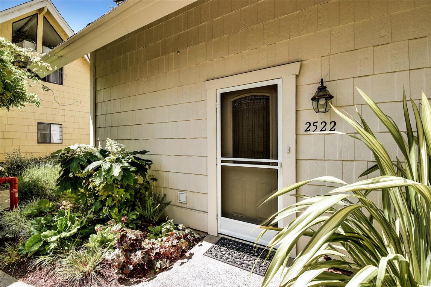 2522 West Middlefield Road Mountain View, CA 94043 - Photo 3 of 30 Gallery Image 3