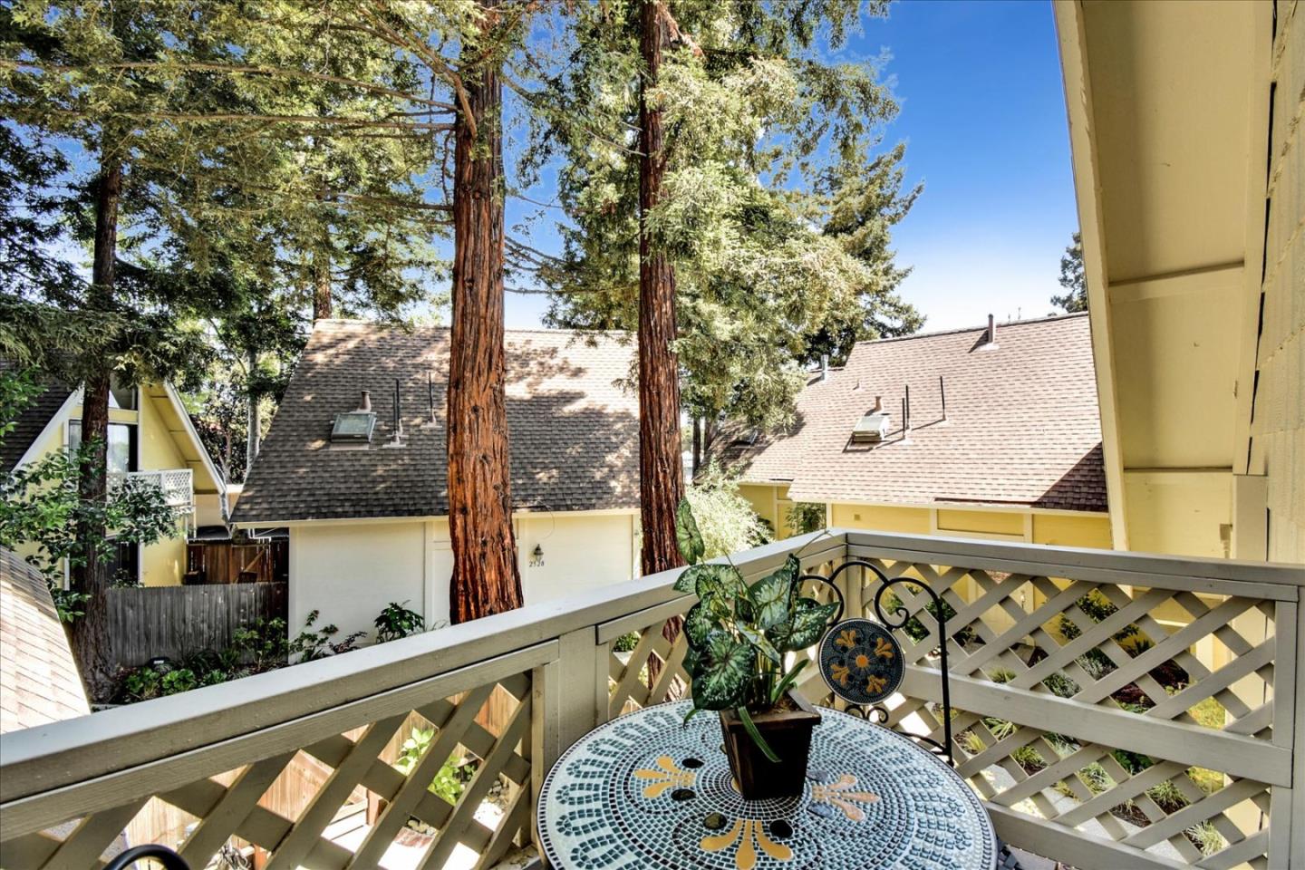 2522 West Middlefield Road Mountain View, CA 94043 - Photo 23 of 30 Gallery Image 23