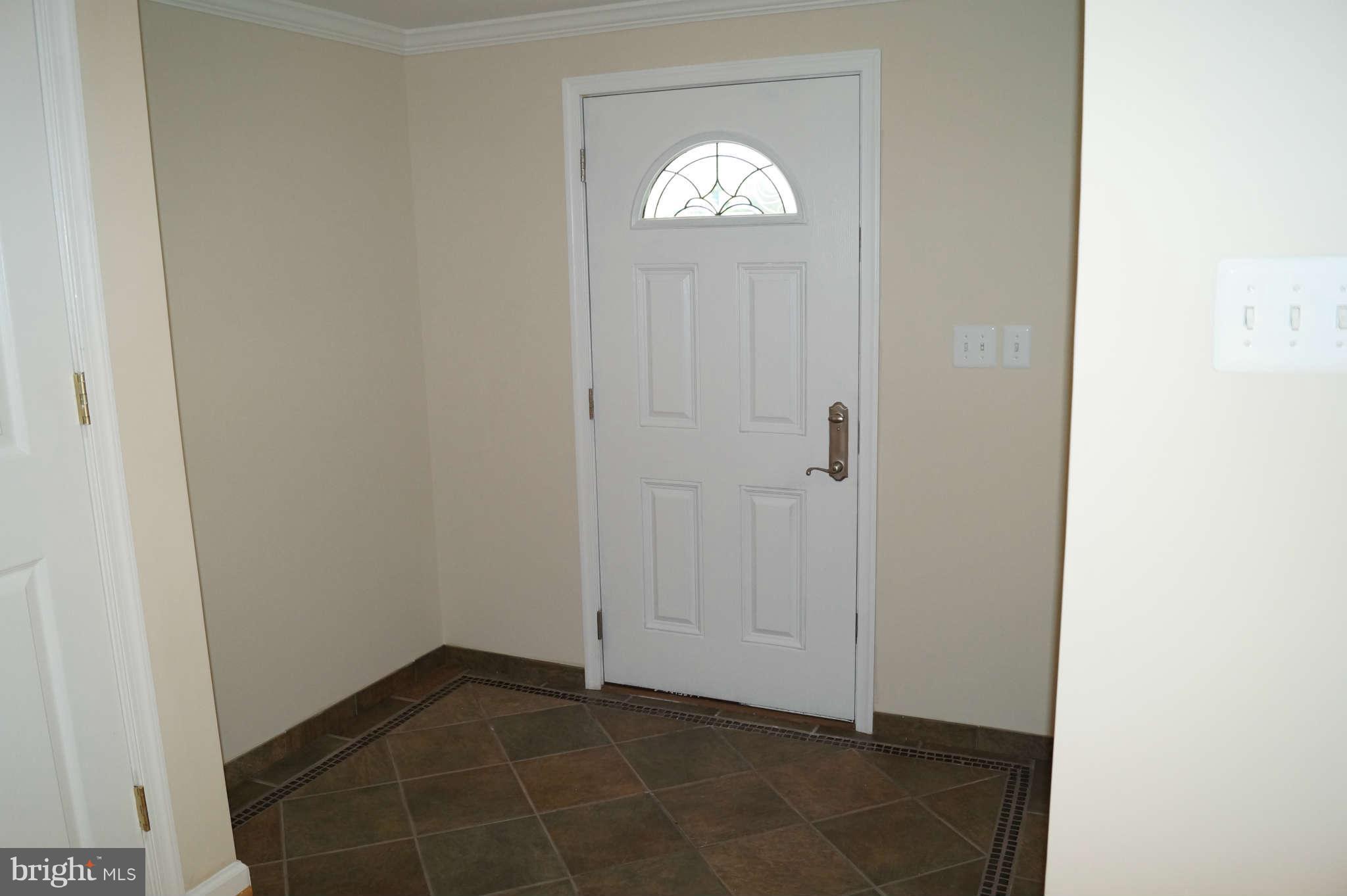 5130 Rondel Place Columbia, MD 21044 - Photo 2 of 23 foyer
